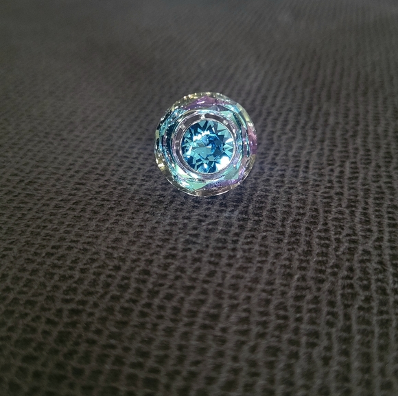 Sterling Silver🤍 Spherical Crystal  Ring💍 - NWOT - Picture 3 of 16